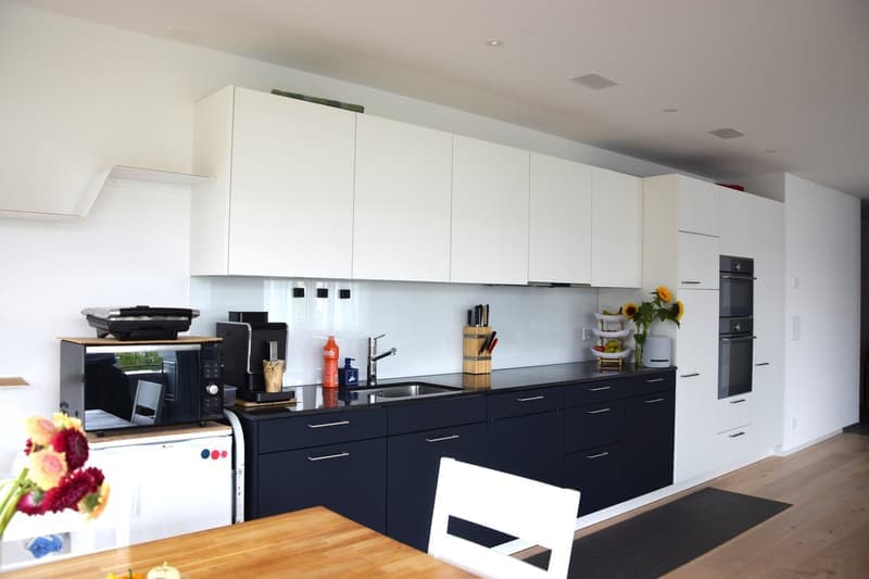 Moderne und neuwertige 3 1/2-Zimmerwohnung (6)