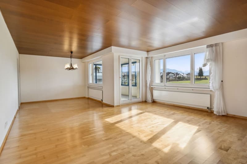 Helle 4.5-Zimmer-Wohnung mit Balkon in Hünenberg – sofort verfügbar! (6)