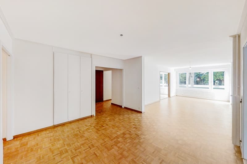 Spacieux appartement de 5.5 pièces avec balcon à Lausanne (3)