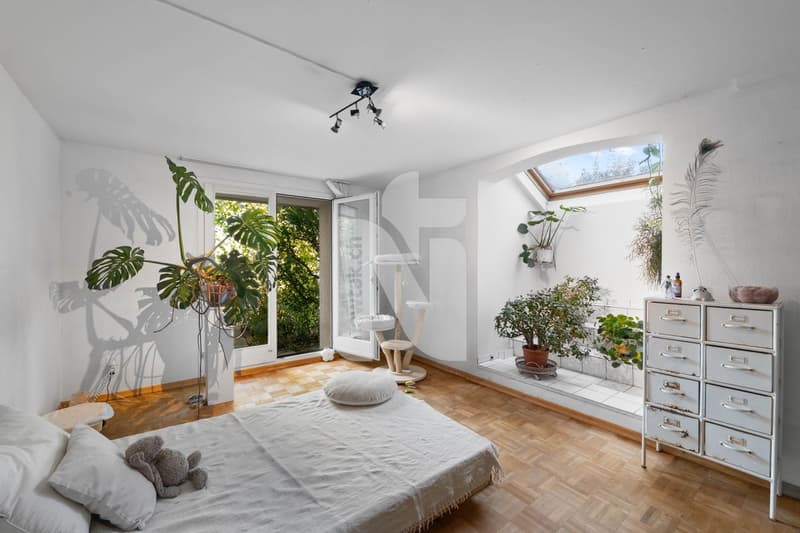 Einliegerwohnung Schlafzimmer mit Gartenzugang