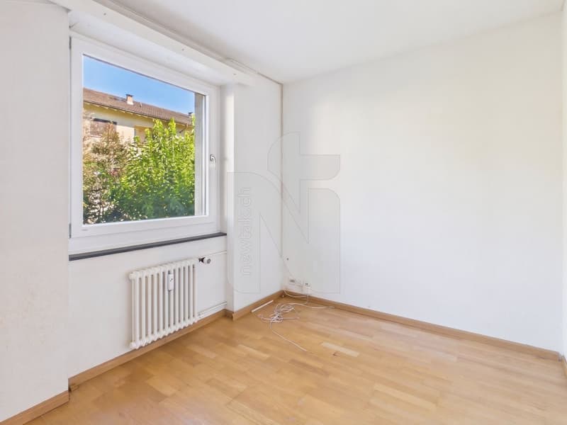 5.5-Zimmer-Wohnung mit Gartenzugang und eigener Garagenbox (12)