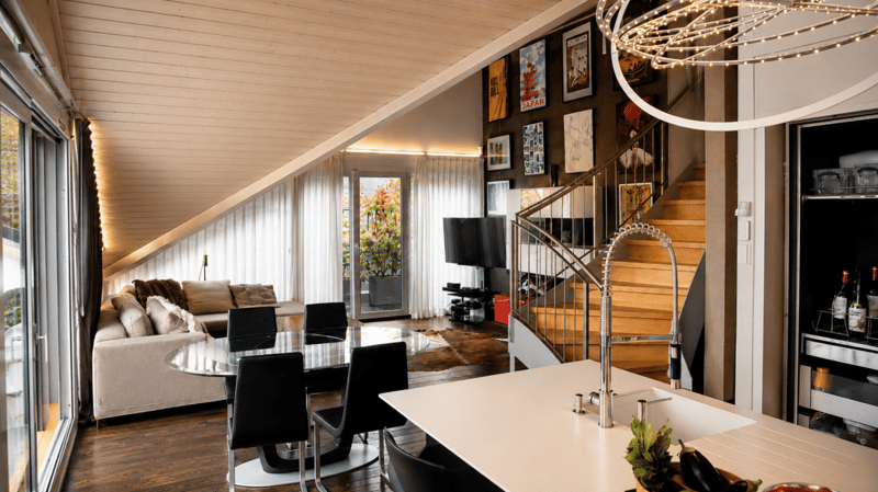Superbes Dachgeschoß-Duplexwohnung im Herzen von Mies (3)