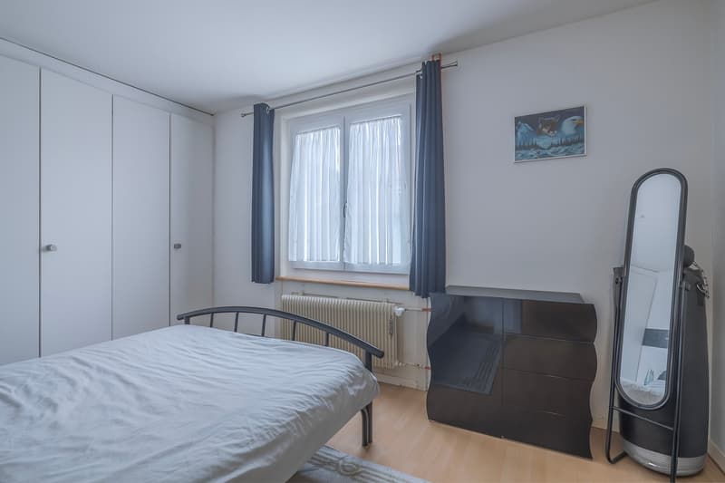 Investment property with potential for increased returns. (8)