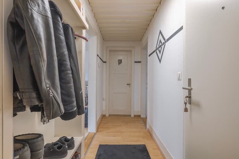 Investment property with potential for increased returns. (6)