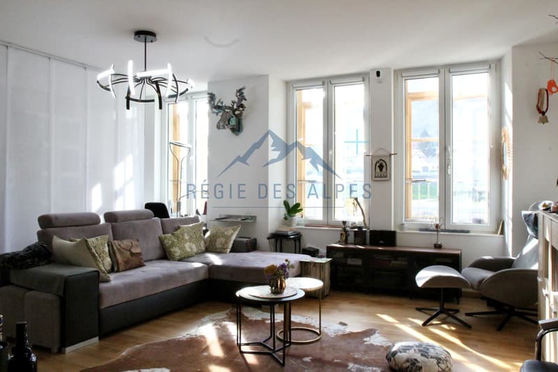 Appartamento moderno di 4.5 locali con terrazza sul fiume a Vallorbe (Lot 7) (2)