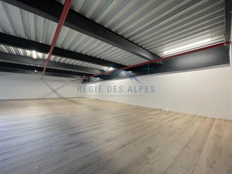 Industrial space in a new building in the industrial zone (2)