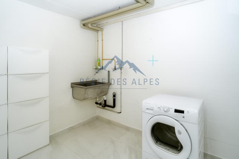 Charming family villa in Chavannes-des-Bois (9)