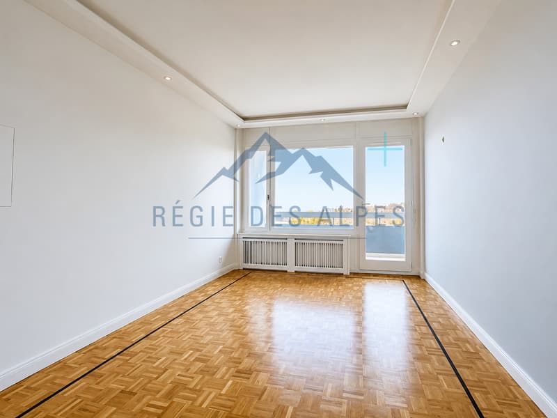 Appartement traversant de standing | 7 pièces avec vue panoramique (10)
