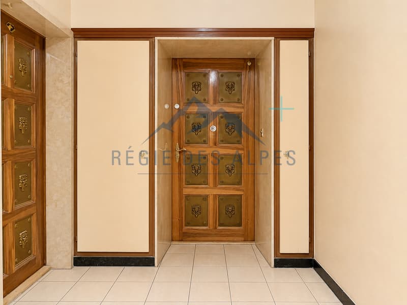 Appartement traversant de standing | 7 pièces avec vue panoramique (13)