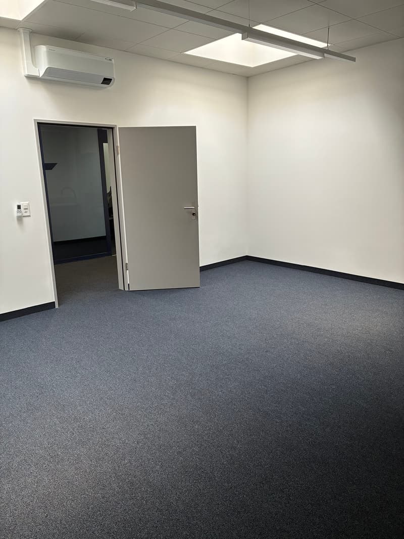 Vielseitig nutzbarer Gewerberäume in Malans GR zu vermieten (11)