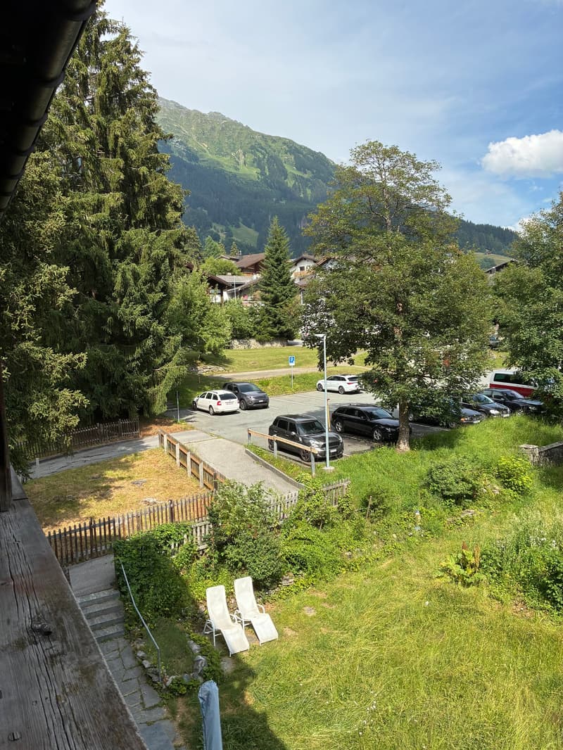 Charming 4-room old building apartment in Klosters, limited until 31.03.2027 (13)