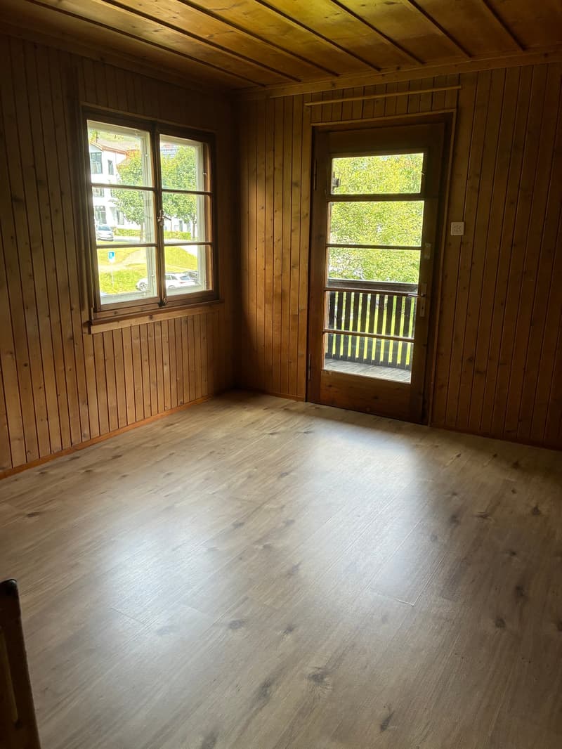 Charming 4-room old building apartment in Klosters, limited until 31.03.2027 (3)