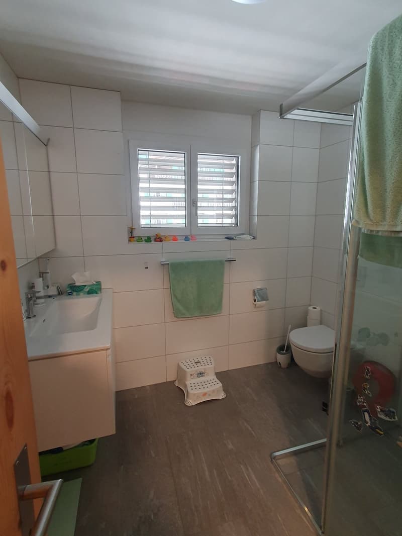 Bright 3.5-room apartment with balcony and beautiful views in Klosters-Serneus (5)