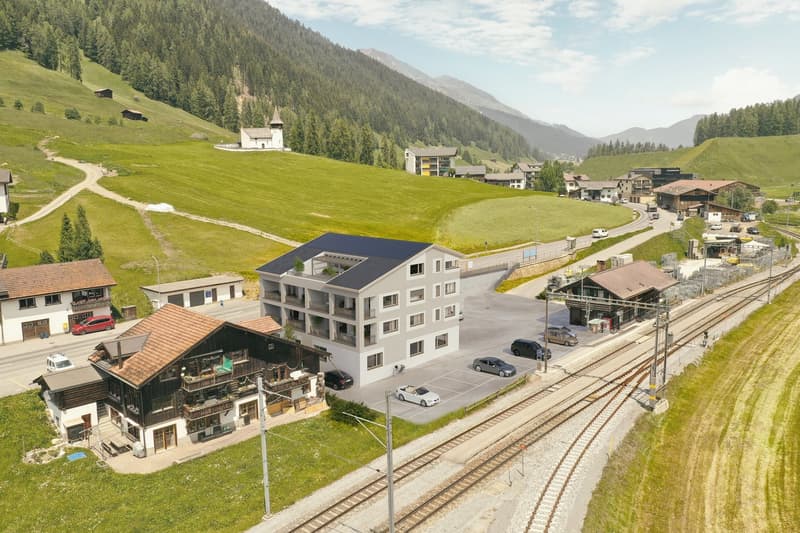 Exklusiver Zweitwohnsitz in Davos-Frauenkirch! 4.5-Zimmer-Dachwohnung (1)