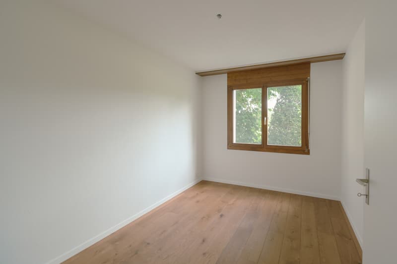 Schlafzimmer / Chambre à coucher
