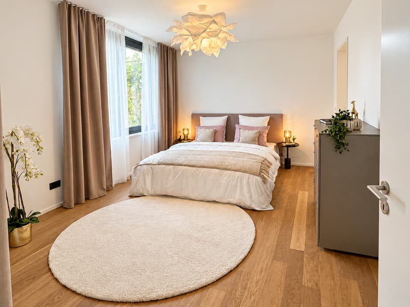 2.5-Zimmer-Gartenwohnung an erstklassiger Lage am Zürcher Stadtrand (3)