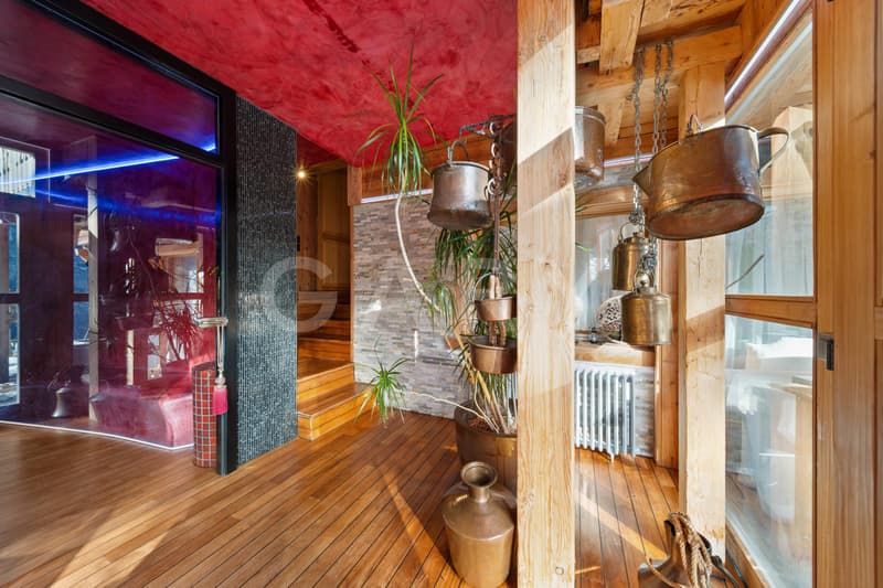 Exceptional Alpine property at the foot of the ski lifts (9)