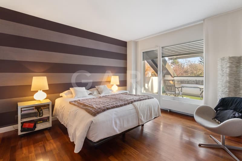 EXCLUSIVE PROPERTY (12)