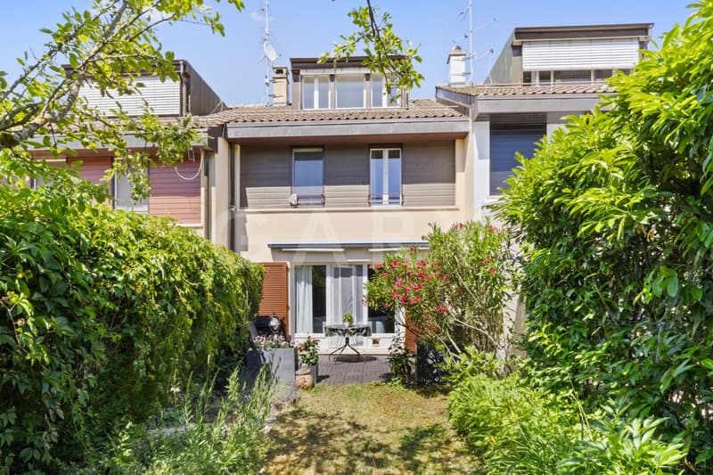 Familienvilla in einer privaten Residenz (13)