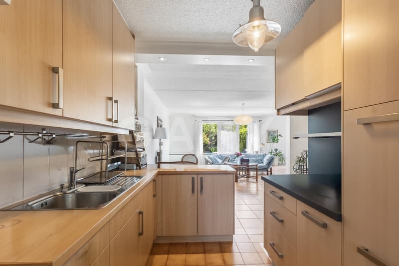 Casa familiare all'interno di una residenza privata (5)