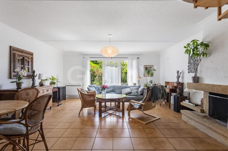Maison familiale au sein d'une résidence privée (3)