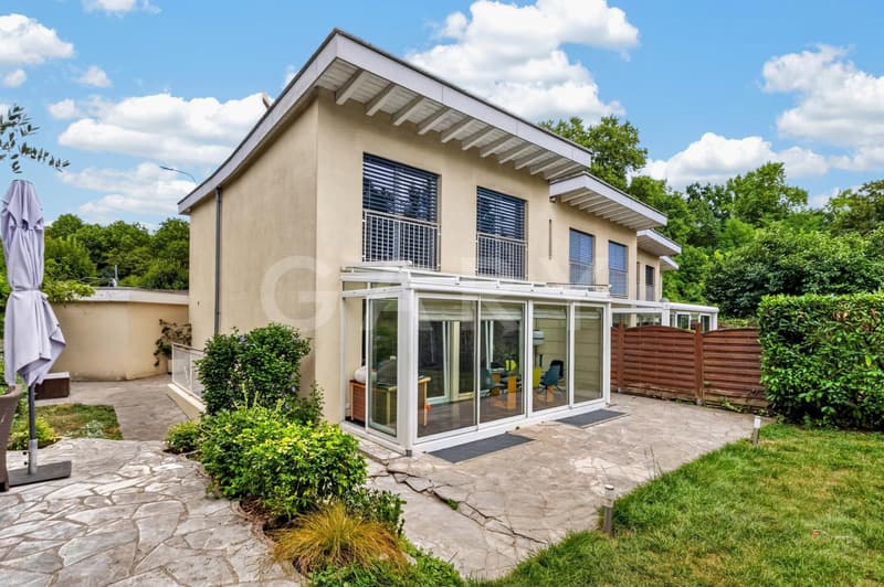 Maison familiale en pignon avec jardin (11)