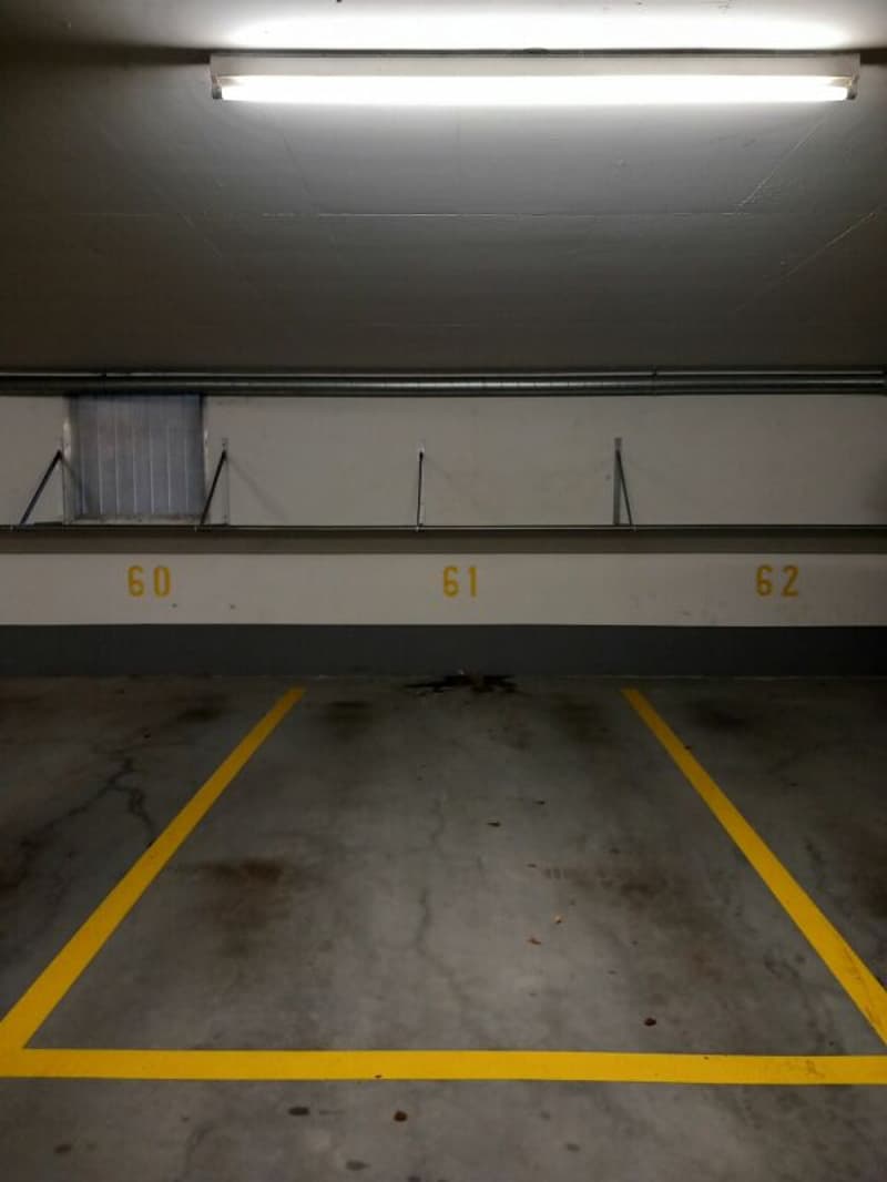 Posto auto in parcheggio sotterraneo (2)