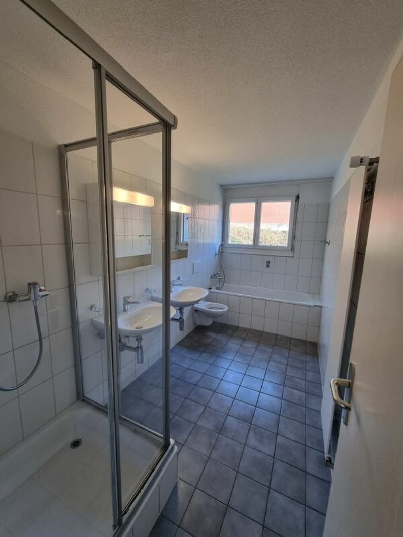 Nasszelle mit Dusche und WC