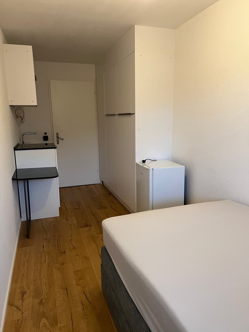 möbliertes Einzelzimmer (3)
