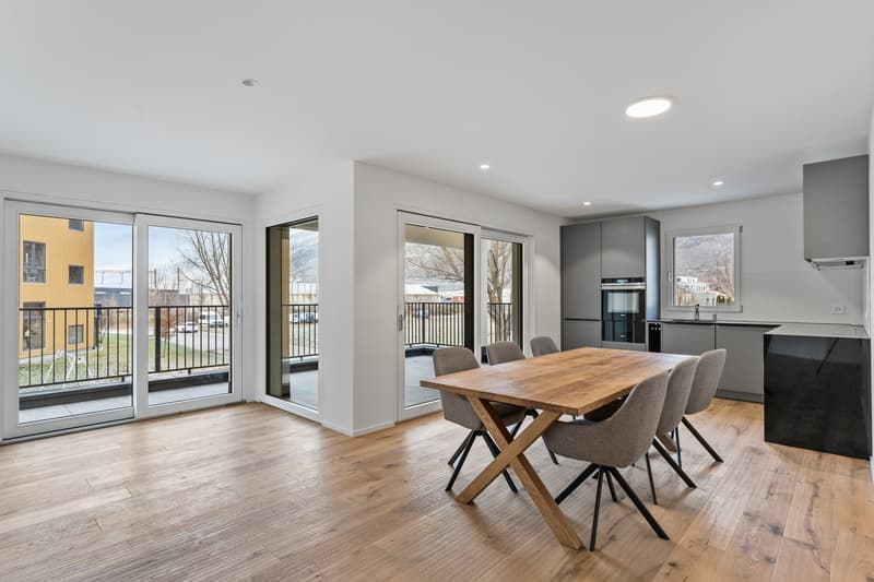 möbiliertes WG-Zimmer in Neubau-Wohnung (1)