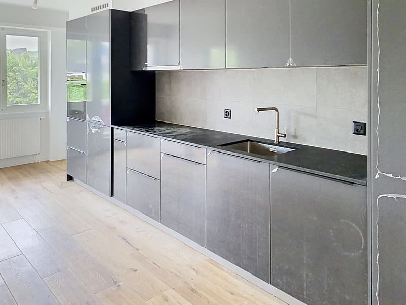 Zentrum von Bulle 4.5 Zimmer komplett renoviert (2)