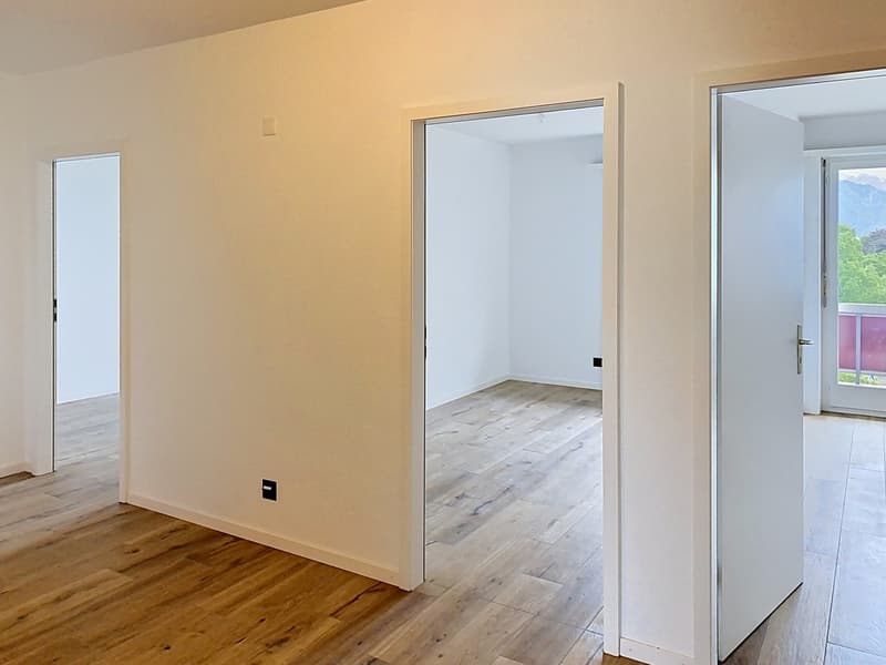 Zentrum von Bulle 4.5 Zimmer komplett renoviert (4)