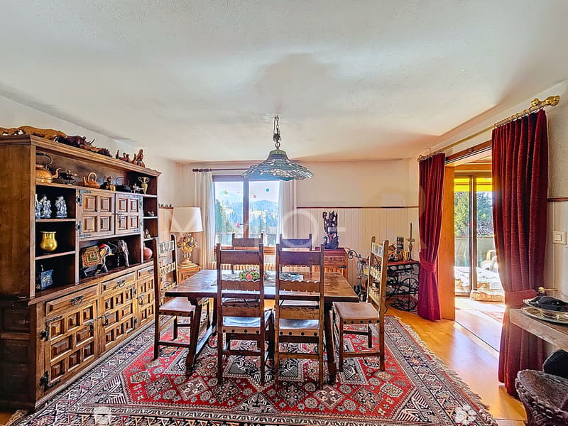 Charmanter Apartment mit 5,5 Zimmern in einem Chalet (5)
