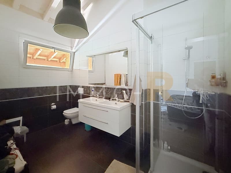 Magnificent 4.5-room attic apartment with mezzanine (9)