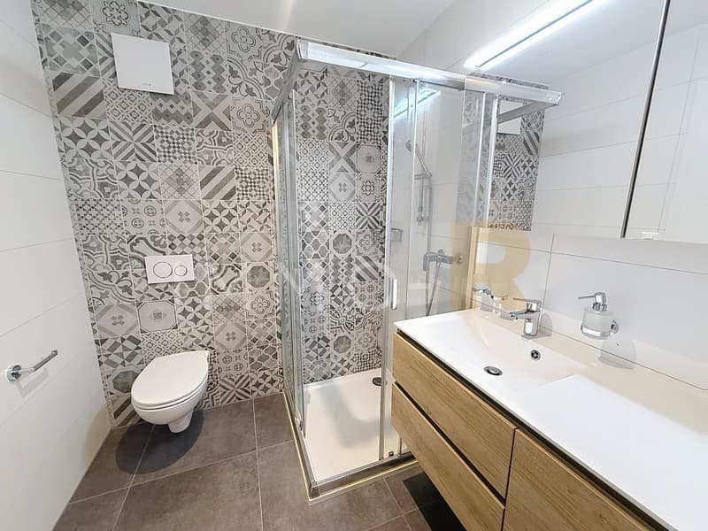 Charming 3.5-room apartment with large balcony and unobstructed view (7)