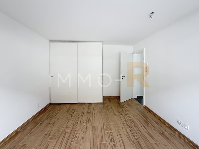 Charming 3.5-room apartment with large balcony and unobstructed view (5)