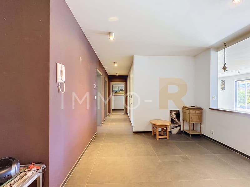 Geräumige Wohnung - Terrasse, Garten mit freier Sicht auf den Moléson (7)