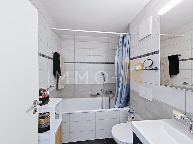 Ravissant et spacieux 4.5pces avec Loggia (9)