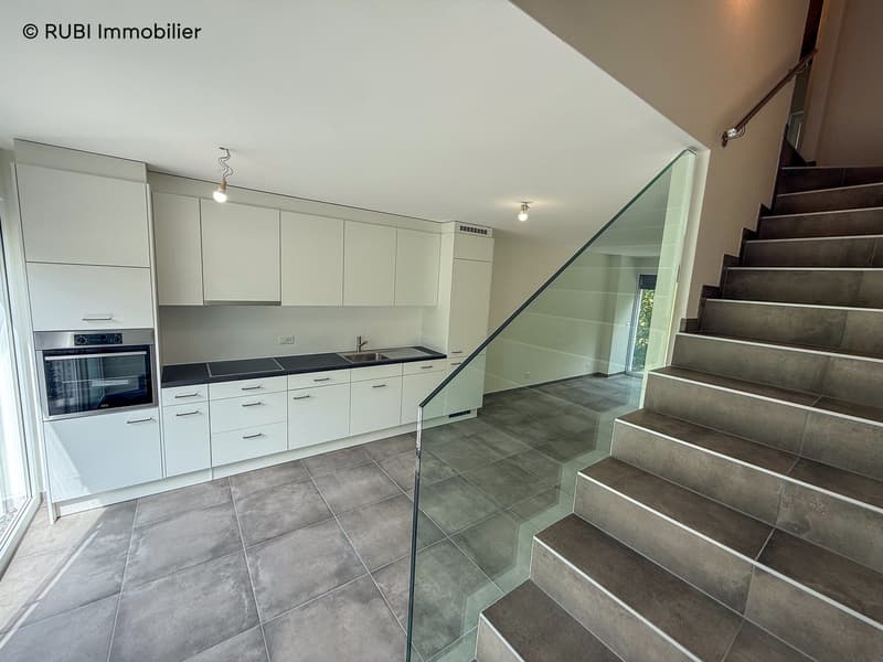 RESERVED - Charming new duplex in Riddes with lawn (4)