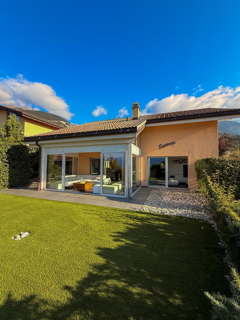 Charming individual villa with winter garden - quiet residential area (18)