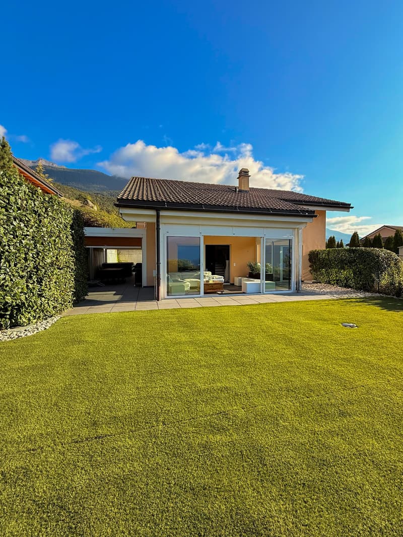 Charming individual villa with winter garden - quiet residential area (19)