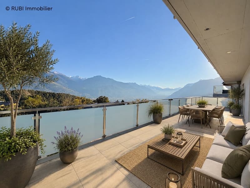 Splendid apartment with panoramic views of the mountains and the valley (3)