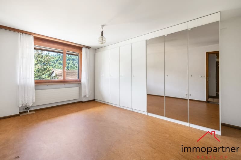 Freistehendes Einfamilienhaus mit Potenzial an ruhiger Hanglage (8)