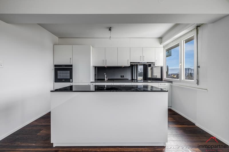 Moderne 3-Zimmer-Wohnung komplett und hochwertig saniert (2)