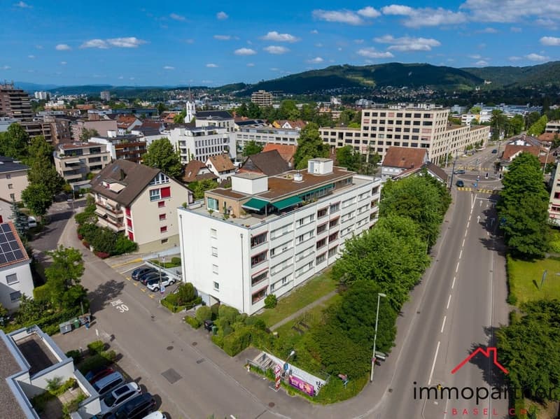 Attraktive 4.5-Zimmerwohnung in zentraler Lage (1)
