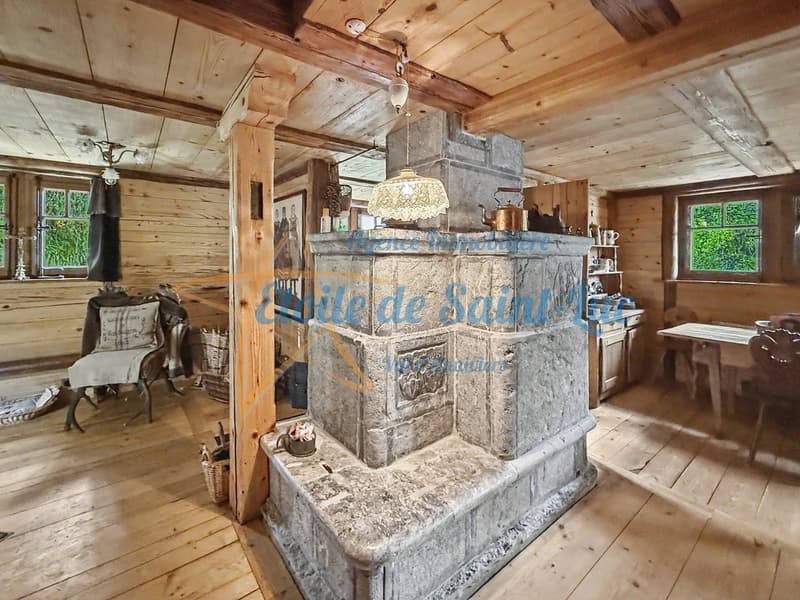 Schönes Chalet mit zwei Nebengebäuden (6)
