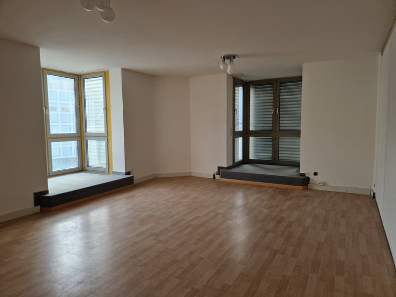 Locali di stoccaggio nel centro di Rorschach con vista sul lago (1)