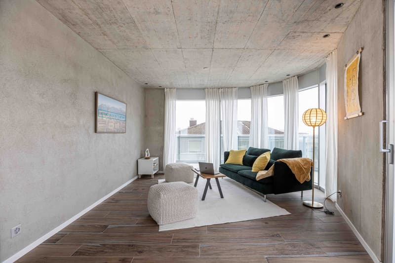 Appartamento sul tetto premium con terrazza di 36 m² e vista sulle Alpi – Crissier, Losanna (2)