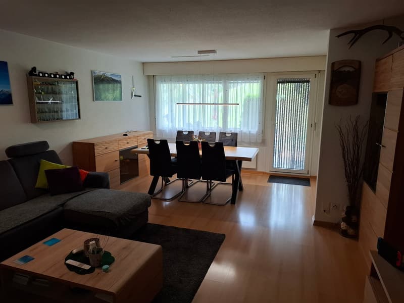 Appartement 5.5 pièces avec vue sur les montagnes à Wassen (2)