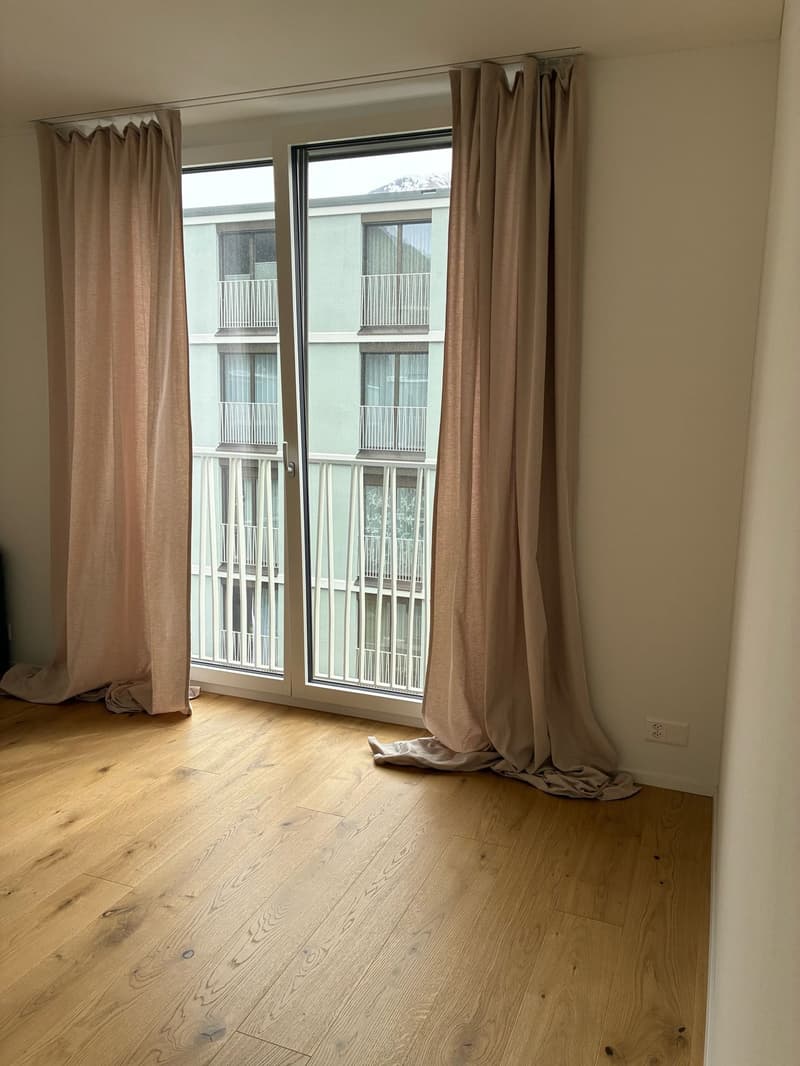 3 ½-Zimmer Neubauwohnung 12.32 mit eigenem Dachgarten und Weitsicht (9)